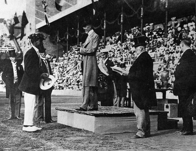 Duke-Kahanamoku,-Olympic-Gold-medal-in-1912